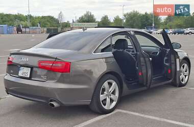 Седан Audi A6 2012 в 