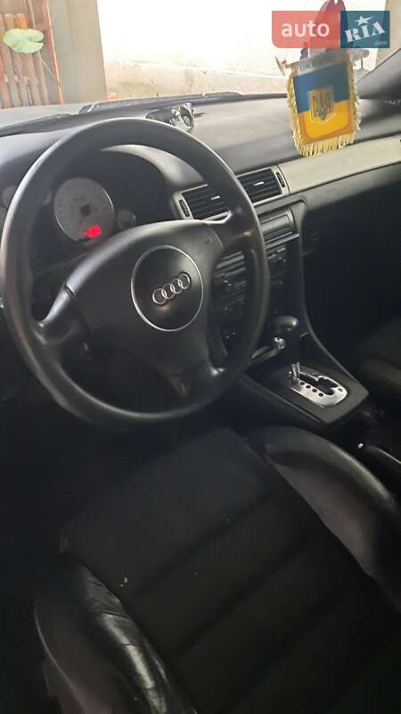Универсал Audi A6 2004 в Ужгороде