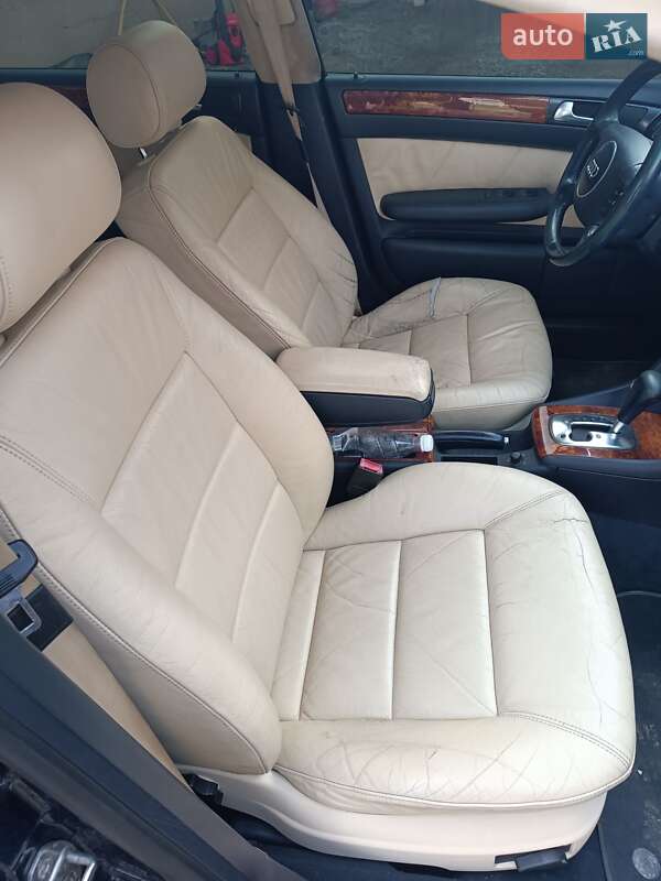Универсал Audi A6 2002 в Бориславе