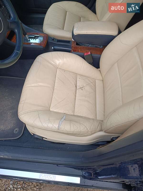 Универсал Audi A6 2002 в Бориславе