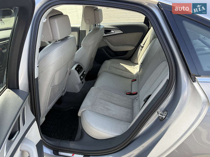 Седан Audi A6 2015 в Полтаве