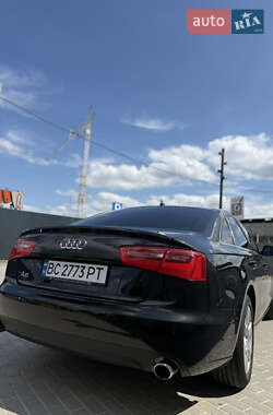 Седан Audi A6 2012 в 