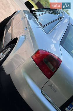 Седан Audi A6 2004 в 
