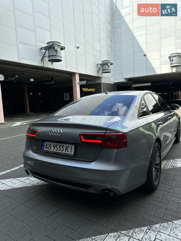 Седан Audi A6 2013 в Киеве