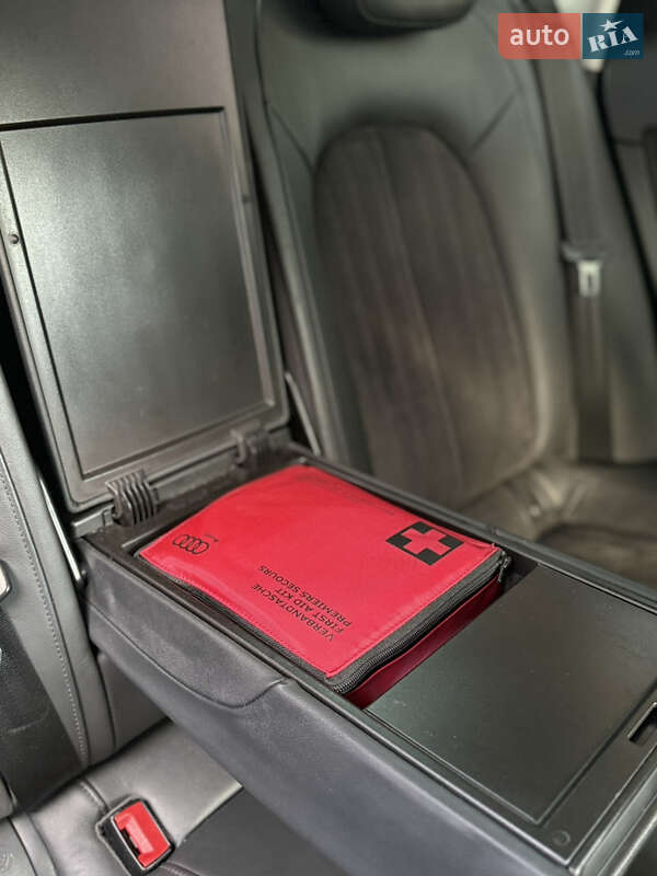 Седан Audi A6 2014 в Виноградове