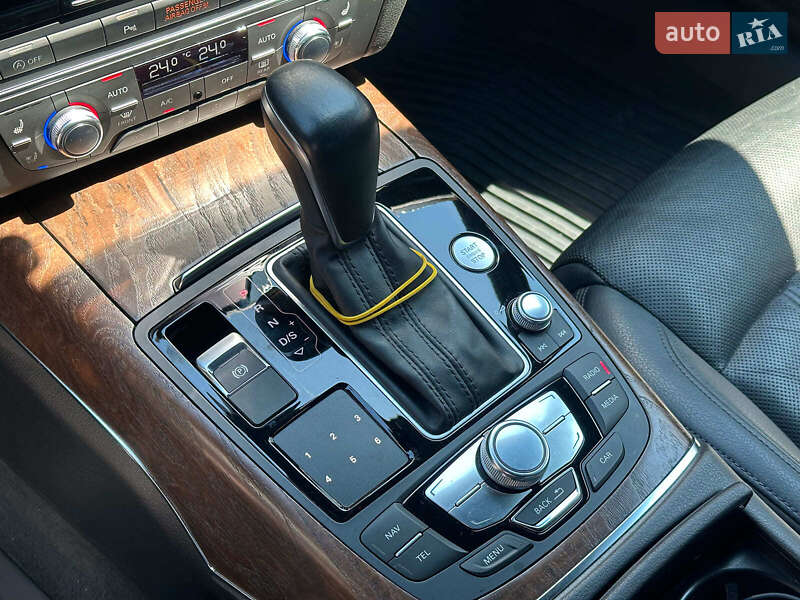 Седан Audi A6 2014 в Одессе