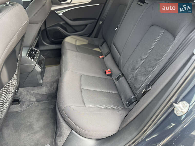 Универсал Audi A6 2019 в Киеве