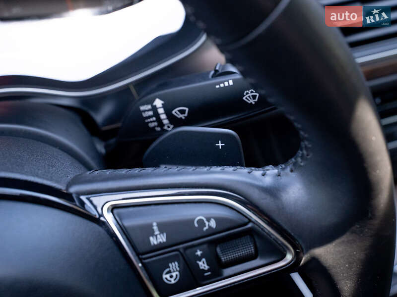 Седан Audi A6 2013 в Одессе
