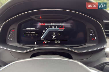 Седан Audi A6 2022 в 