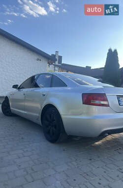 Седан Audi A6 2004 в 