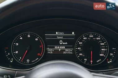 Седан Audi A6 2011 в 
