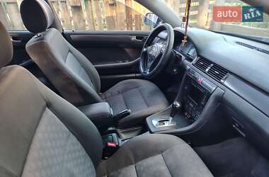 Седан Audi A6 2002 в 