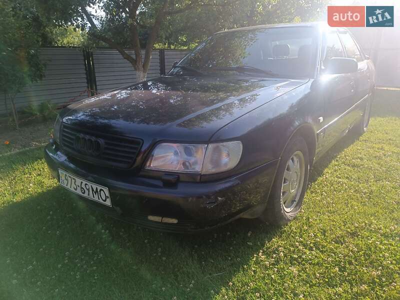 Седан Audi A6 1996 в 