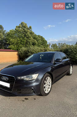 Седан Audi A6 2013 в 