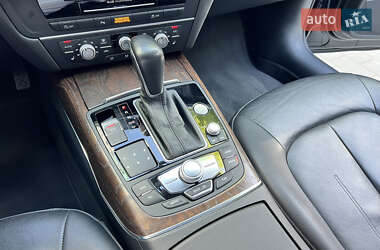 Седан Audi A6 2015 в 