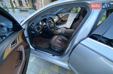 Седан Audi A6 2015 в 