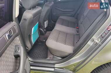 Универсал Audi A6 2004 в 