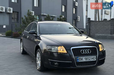 Седан Audi A6 2004 в 