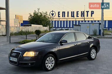 Седан Audi A6 2004 в 