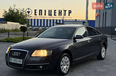 Седан Audi A6 2004 в 