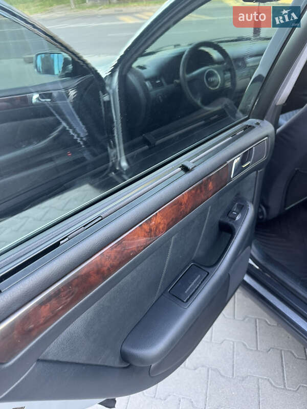 Универсал Audi A6 2000 в Ровно