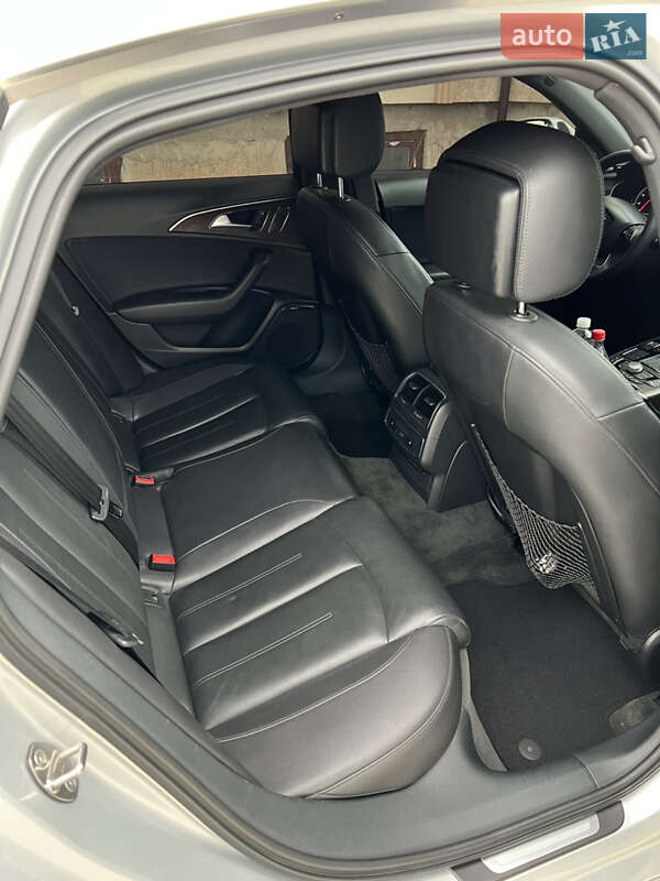 Седан Audi A6 2012 в Гайсине