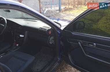 Седан Audi A6 1995 в 