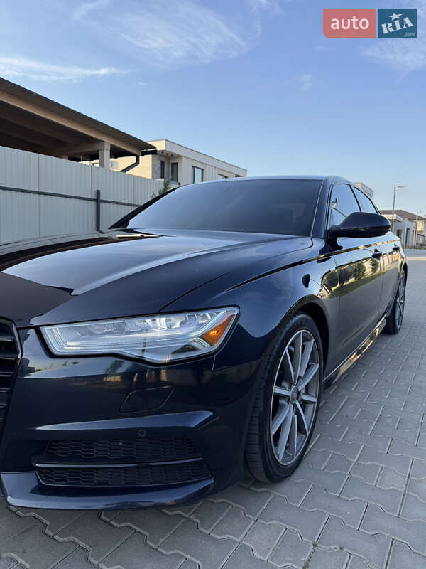 Седан Audi A6 2018 в Ужгороде
