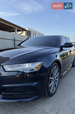 Седан Audi A6 2018 в 