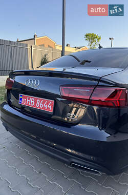 Седан Audi A6 2018 в 