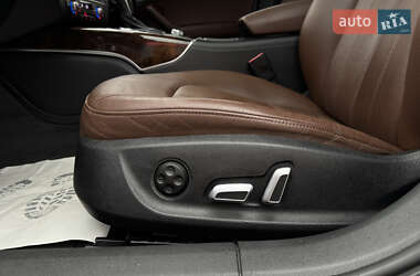 Седан Audi A6 2016 в 