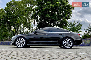 Седан Audi A6 2013 в 