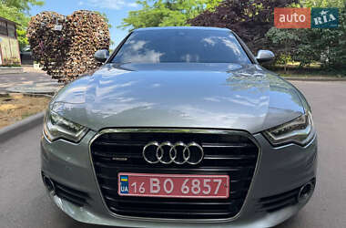 Седан Audi A6 2014 в 