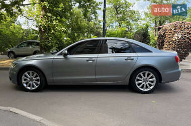 Седан Audi A6 2014 в 