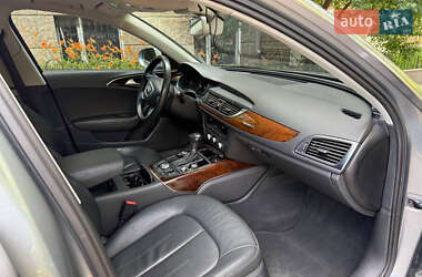 Седан Audi A6 2014 в 