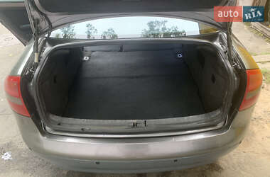 Седан Audi A6 2000 в 