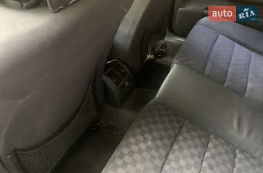 Седан Audi A6 2000 в 