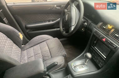 Седан Audi A6 2000 в 