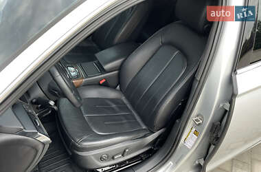 Седан Audi A6 2015 в 