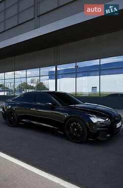 Седан Audi A6 2019 в 