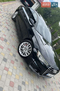 Седан Audi A6 2013 в 