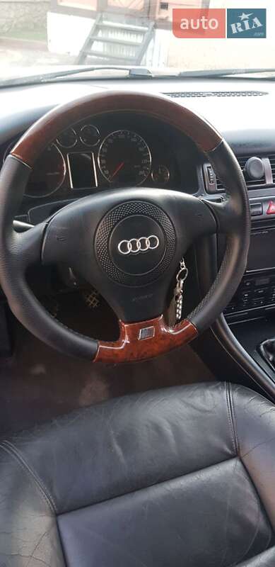 Универсал Audi A6 1999 в Збараже