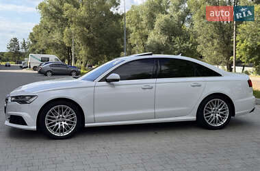 Седан Audi A6 2015 в 