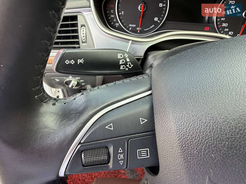 Седан Audi A6 2015 в Киеве