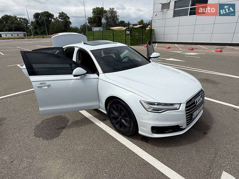 Седан Audi A6 2015 в Киеве