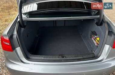 Седан Audi A6 2013 в 