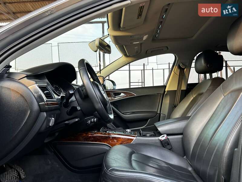 Седан Audi A6 2013 в Луцке