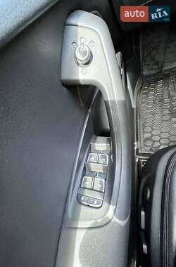 Седан Audi A6 2013 в 