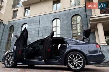 Седан Audi A6 2015 в 