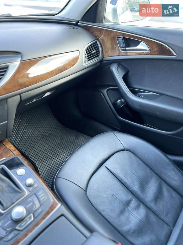 Седан Audi A6 2014 в Луцьку